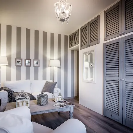 Unique View - Bymyhomeincomo Apartamento Como