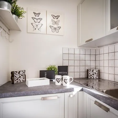 Unique View - Bymyhomeincomo Apartament Como