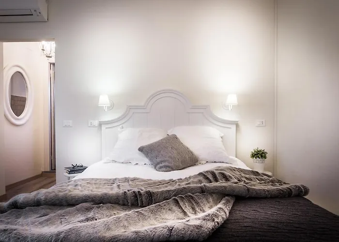 Unique View - Bymyhomeincomo Appartamento